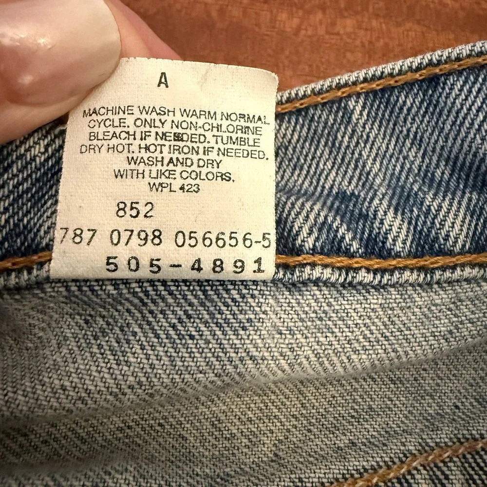 1998 Vintage LEVIS 505 Jeans 34 X 30 Straight Y2K Faded‎ Blue Denim Batman Logo